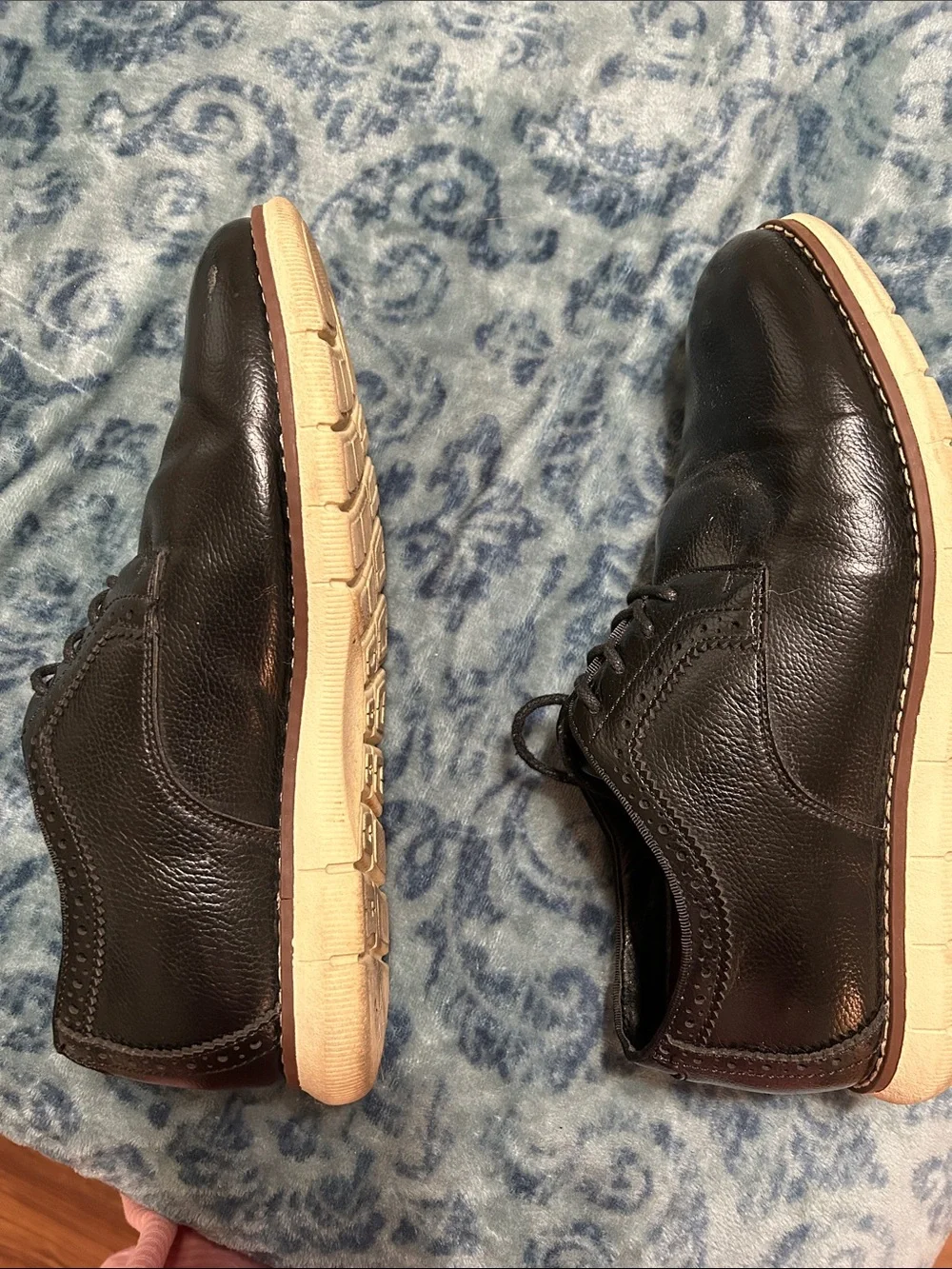 Men’s Black Leather Lace-Up Derby Shoes
